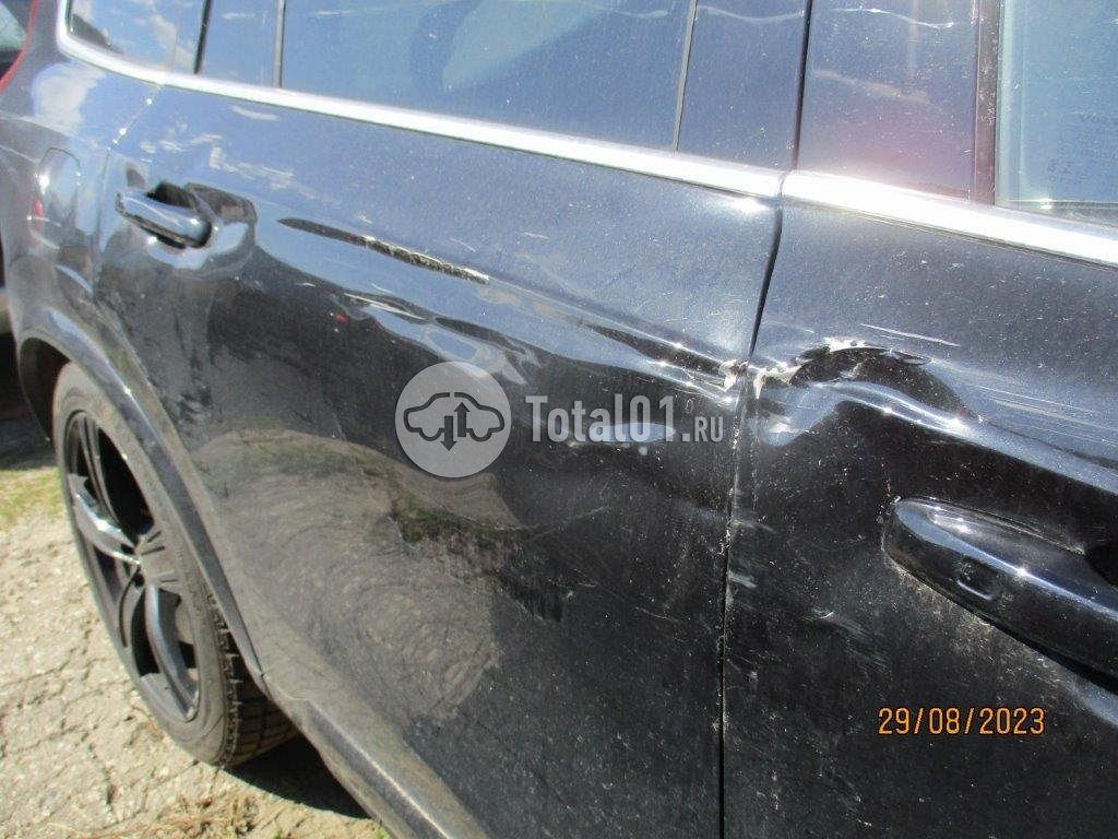 Фото Volvo XC90 98