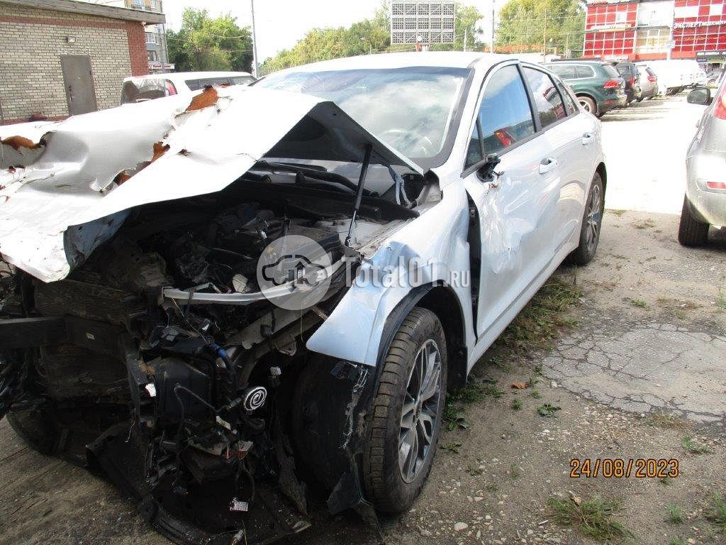 Фото KIA K5 8