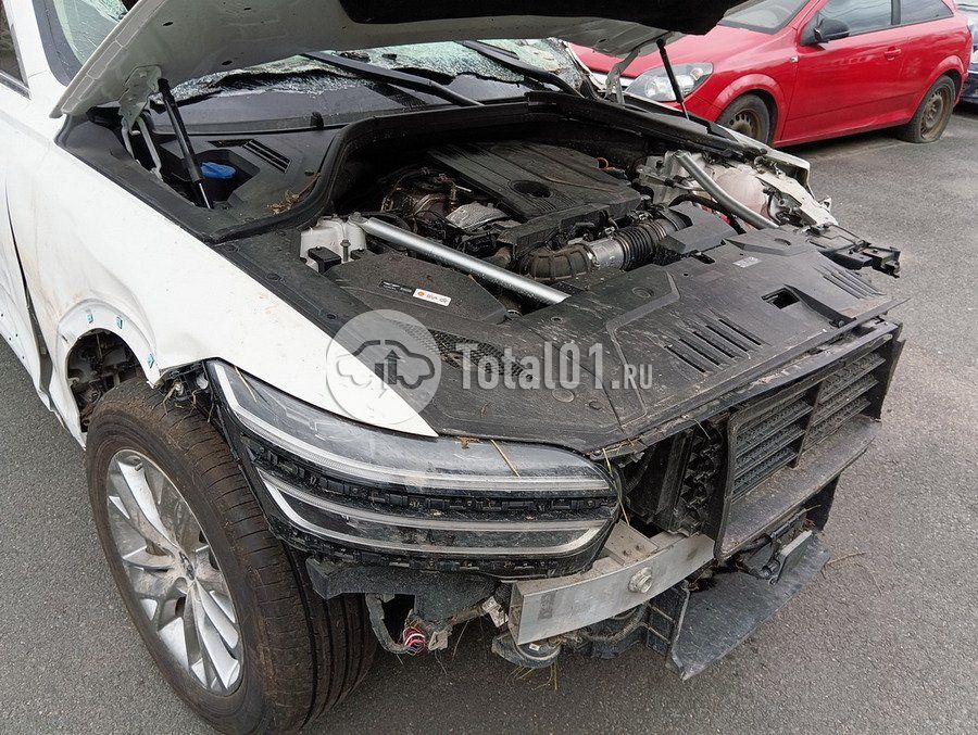 Фото Genesis GV70 28