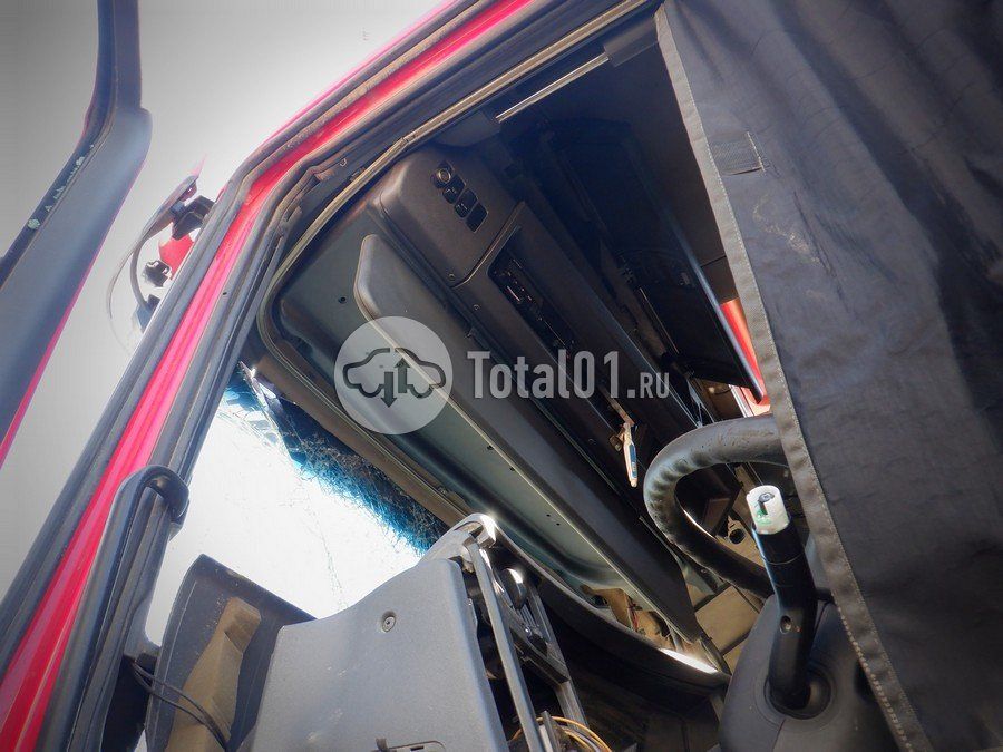 Фото Scania P-series 182