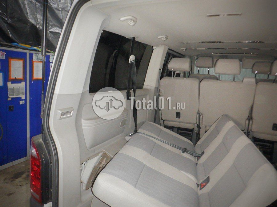 Фото Volkswagen Caravelle 40