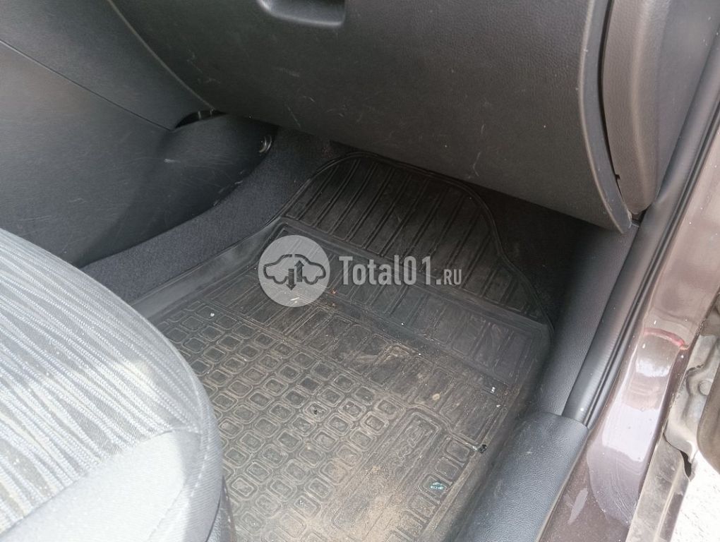 Фото Hyundai Solaris 138