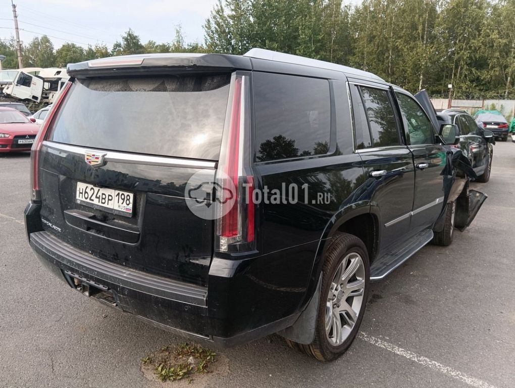 Фото Cadillac Escalade 8