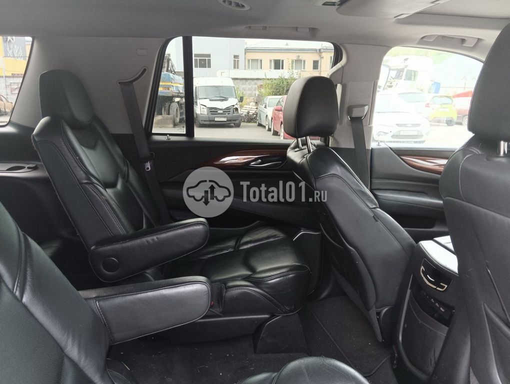 Фото Cadillac Escalade 128