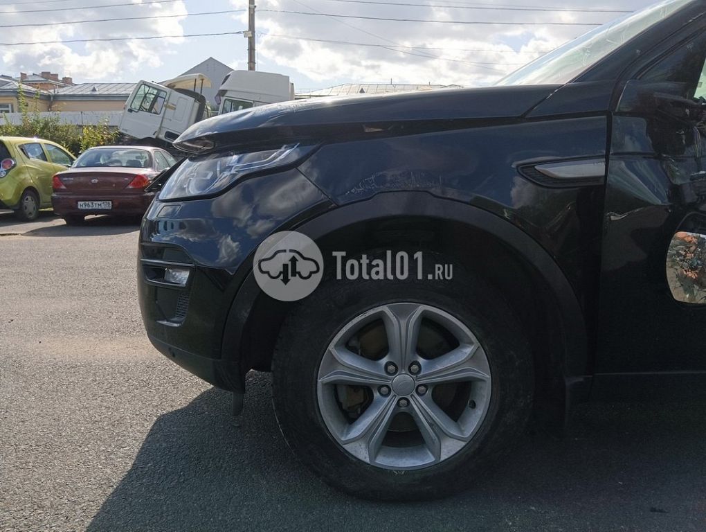 Фото Land Rover Discovery Sport 30