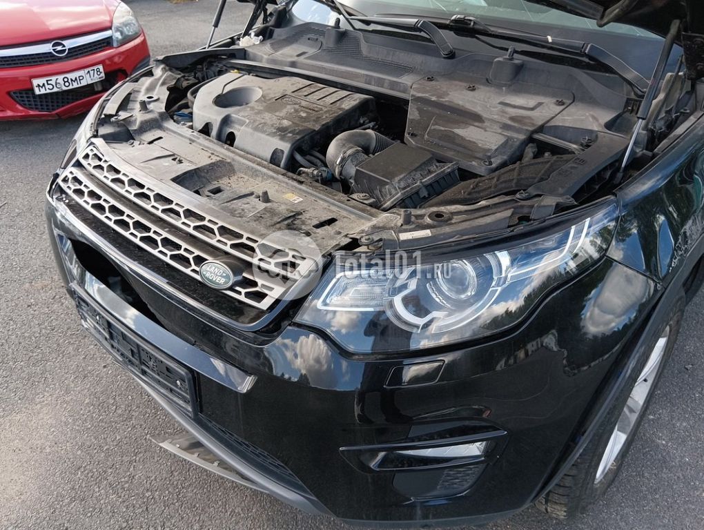 Фото Land Rover Discovery Sport 42