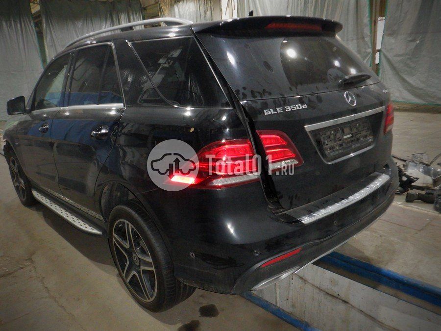 Фото Mercedes-Benz GLE-класс 16