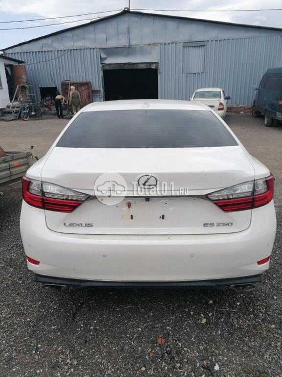 Фото Lexus ES 10