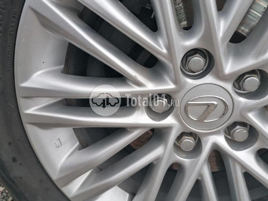 Фото Lexus ES 72