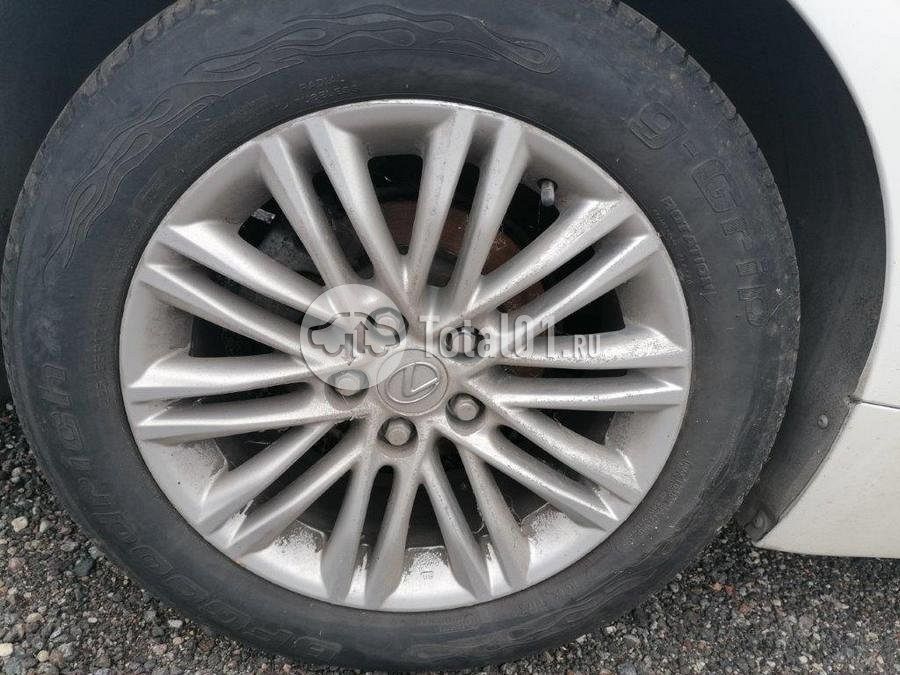Фото Lexus ES 136