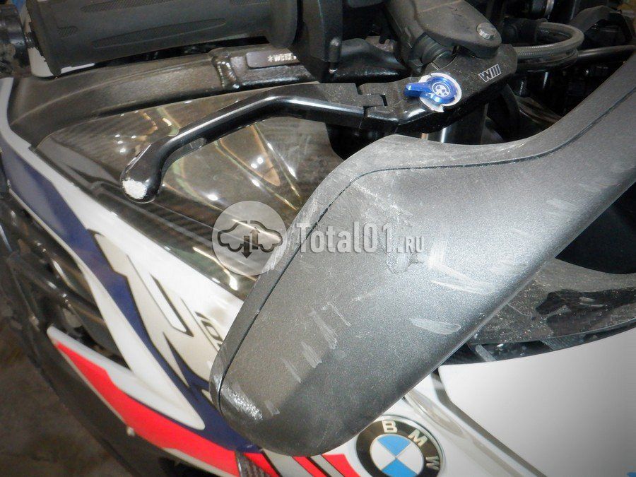 Фото BMW M1000RR 42