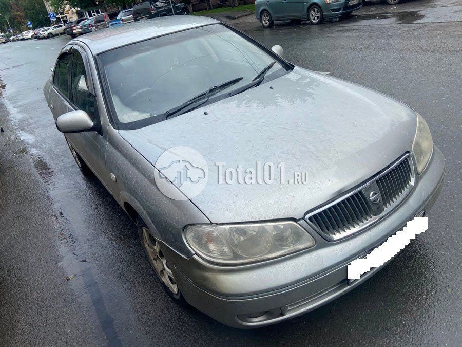 Фото Nissan Sunny 76