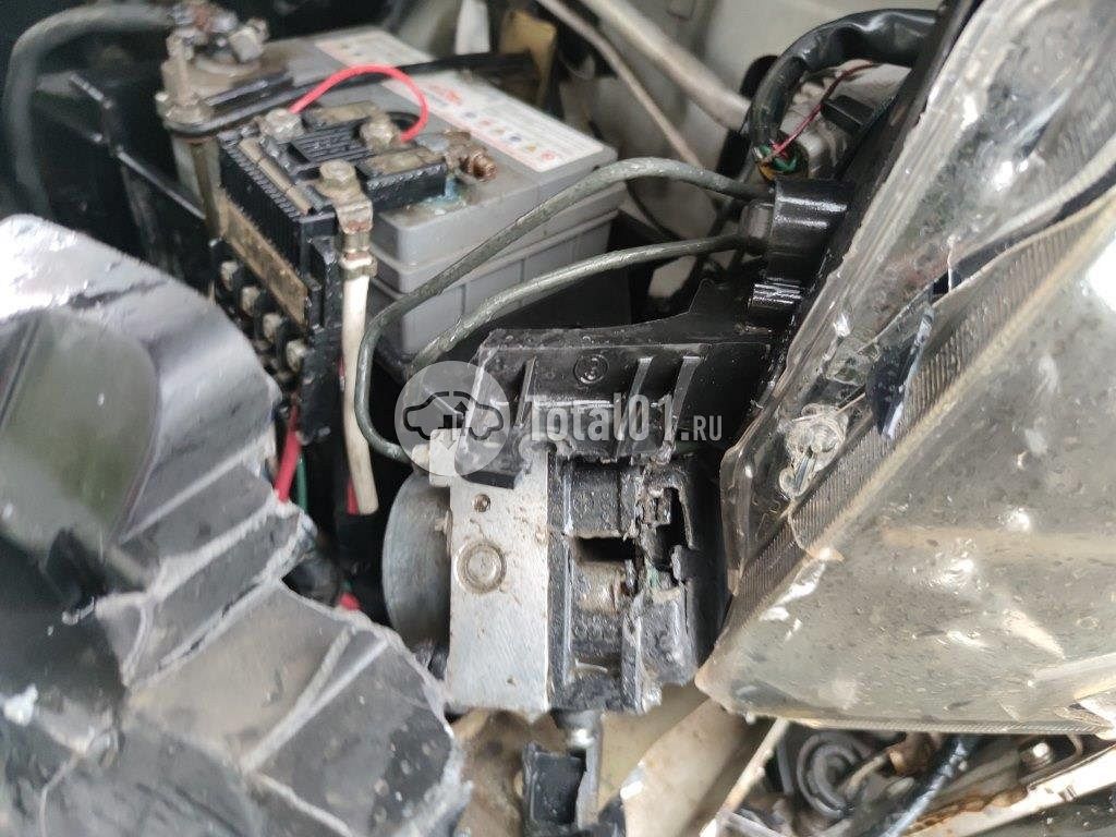 Фото Mitsubishi i 128