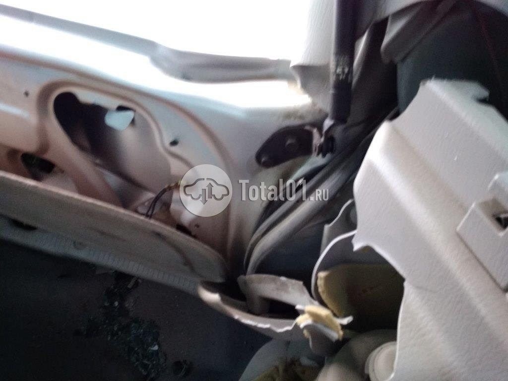 Фото Mazda Demio 116