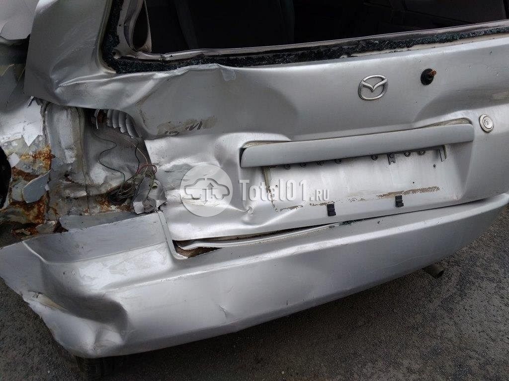 Фото Mazda Demio 146