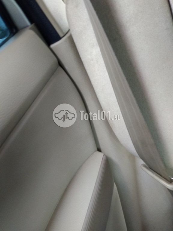 Фото Mazda Demio 78