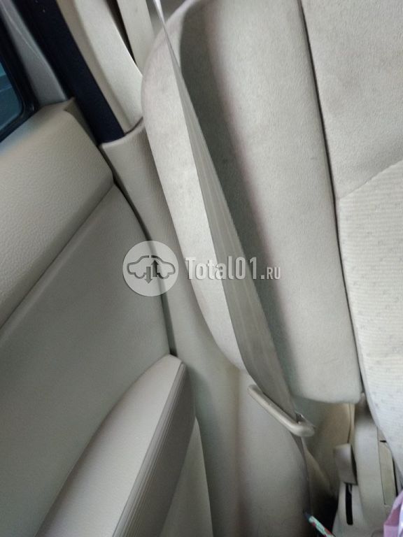 Фото Mazda Demio 84