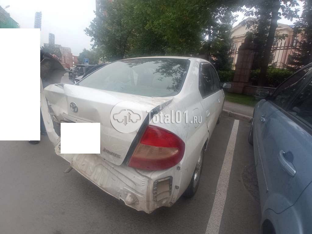 Фото Toyota Prius 10