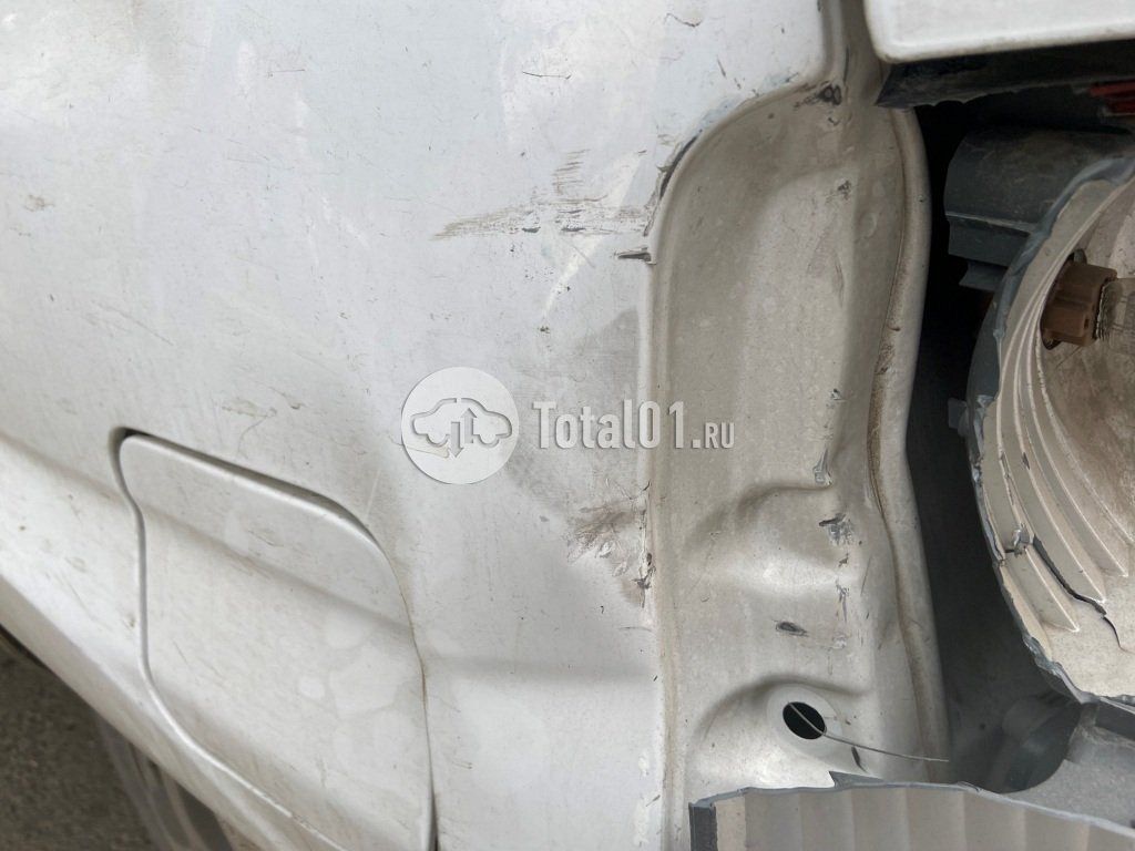 Фото Mazda Demio 46