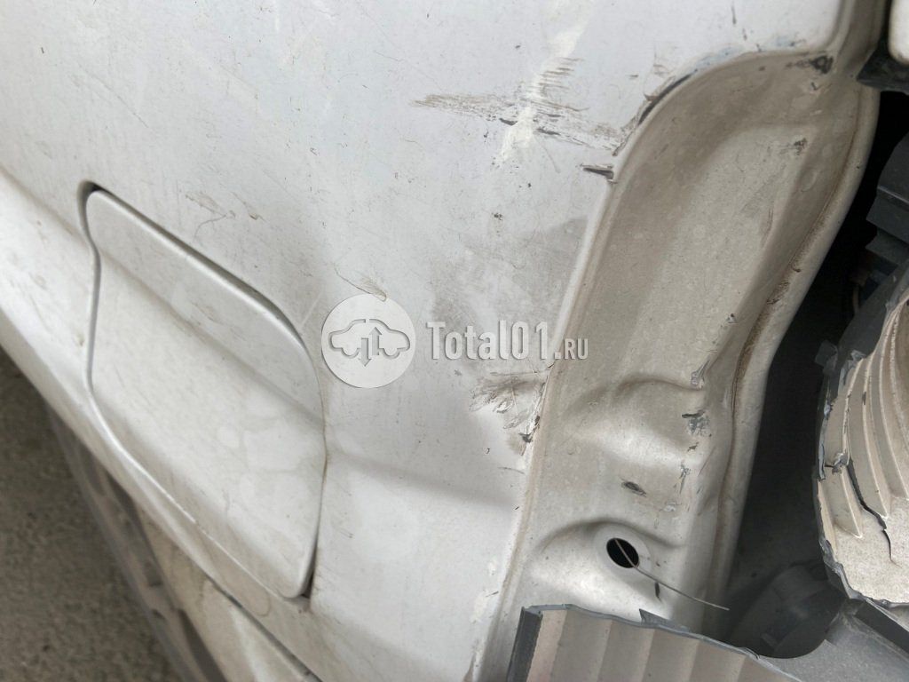 Фото Mazda Demio 48