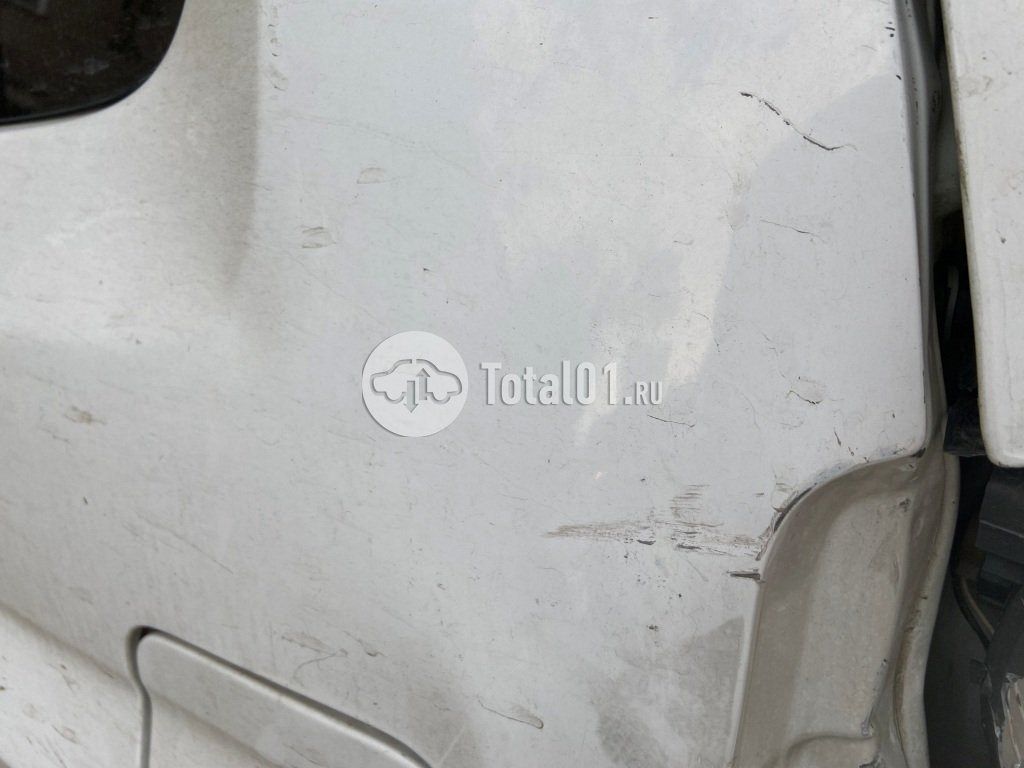 Фото Mazda Demio 58