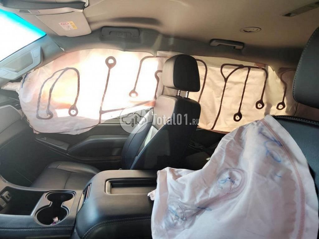 Фото Chevrolet Tahoe 26