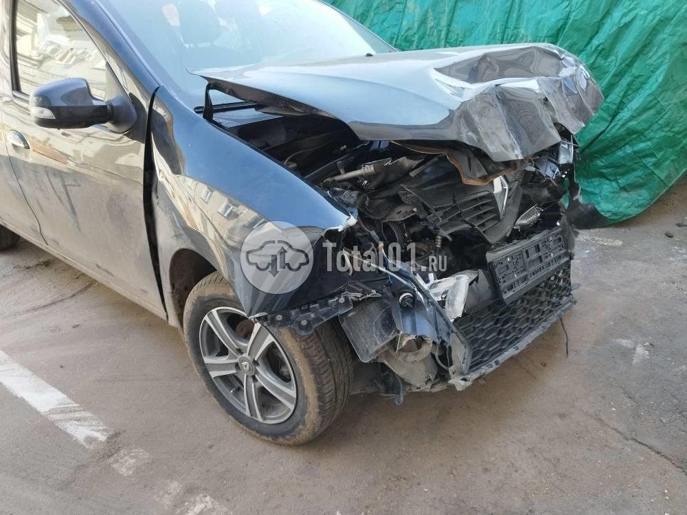 Фото Renault Sandero 28