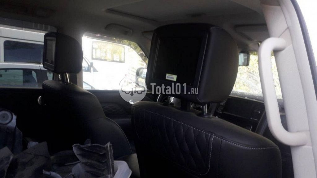 Фото Infiniti QX80 128