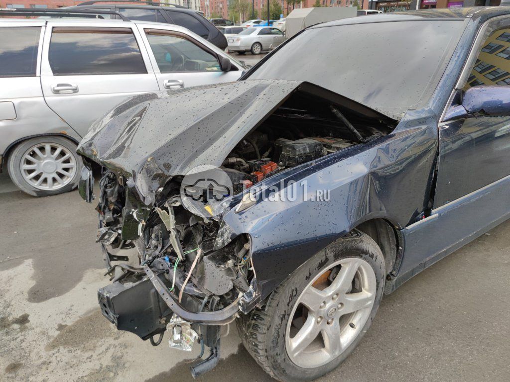 Фото Toyota Crown 102