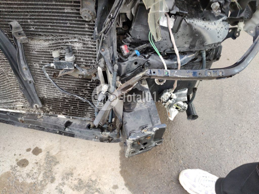 Фото Toyota Crown 260
