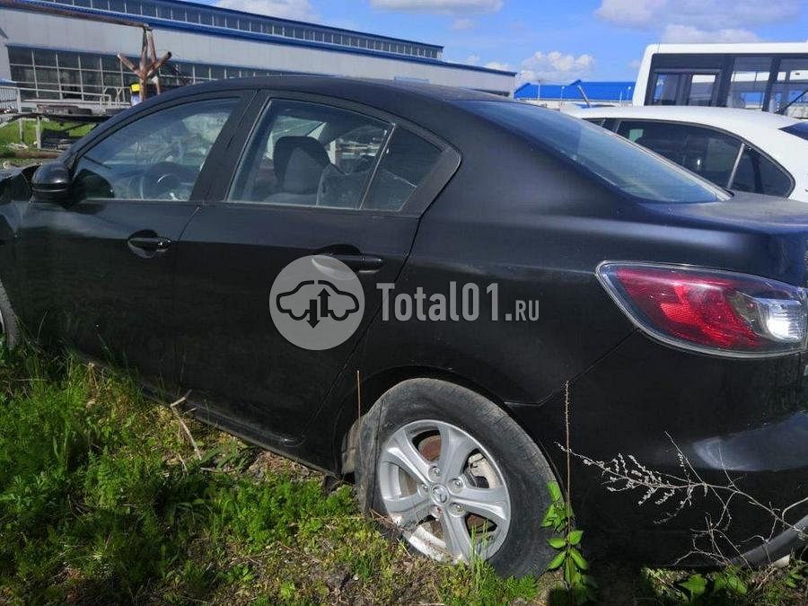 Фото Mazda 3 84