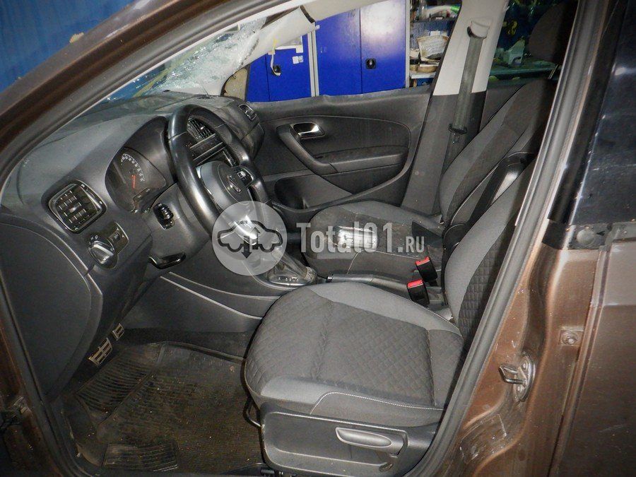Фото Volkswagen Polo 24