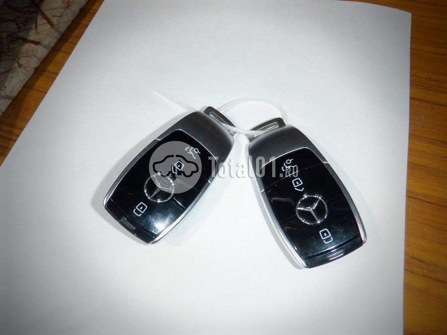 Фото Mercedes-Benz E-класс AMG 22