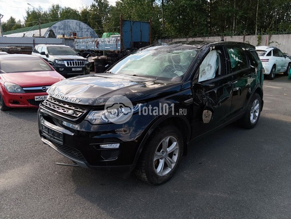 Фото Land Rover Discovery Sport 16