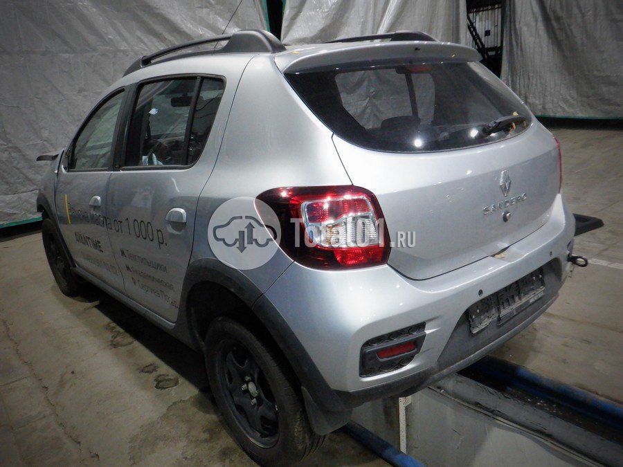 Фото Renault Sandero Stepway 14