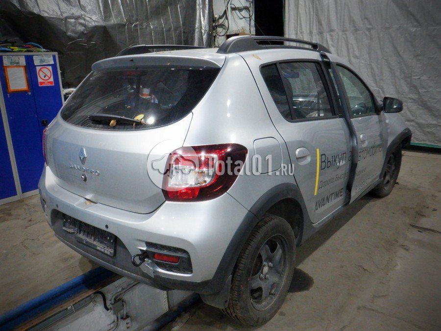 Фото Renault Sandero Stepway 16