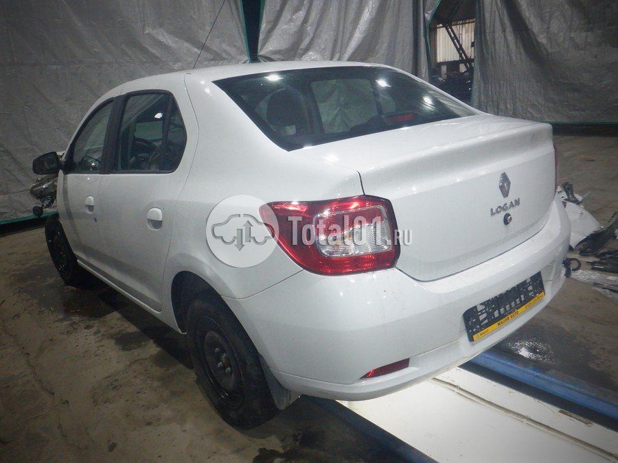 Фото Renault Logan 14