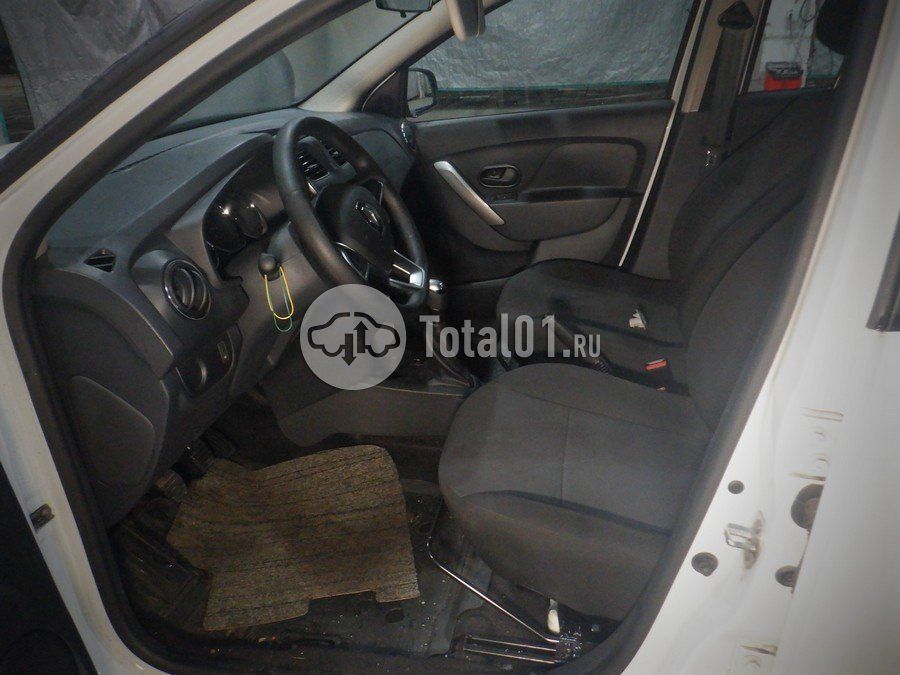 Фото Renault Logan 24