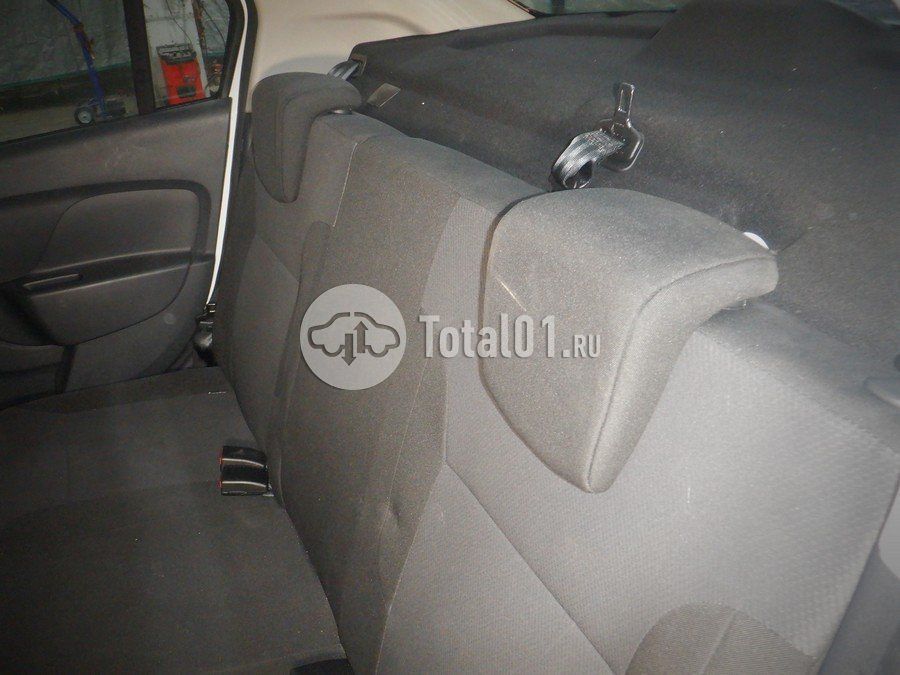 Фото Renault Logan 46