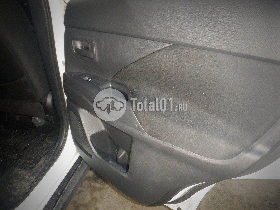 Фото Mitsubishi Outlander 32