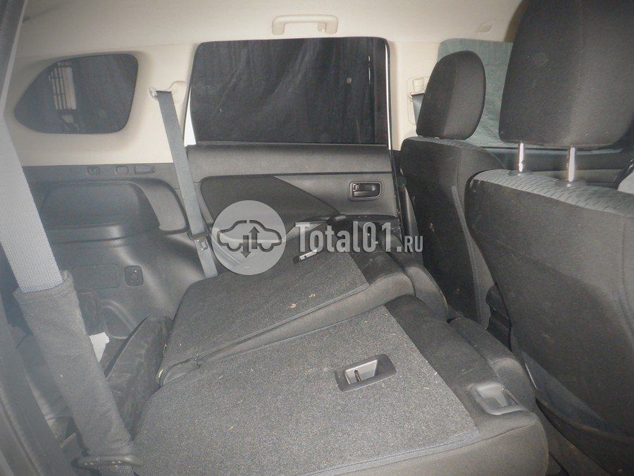 Фото Mitsubishi Outlander 36