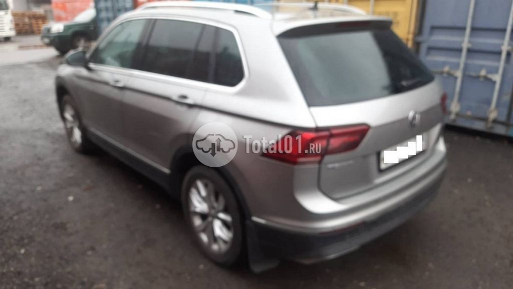 Фото Volkswagen Tiguan 26