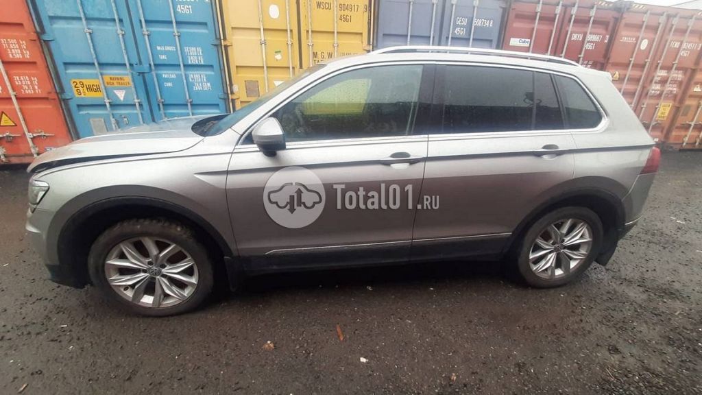 Фото Volkswagen Tiguan 38