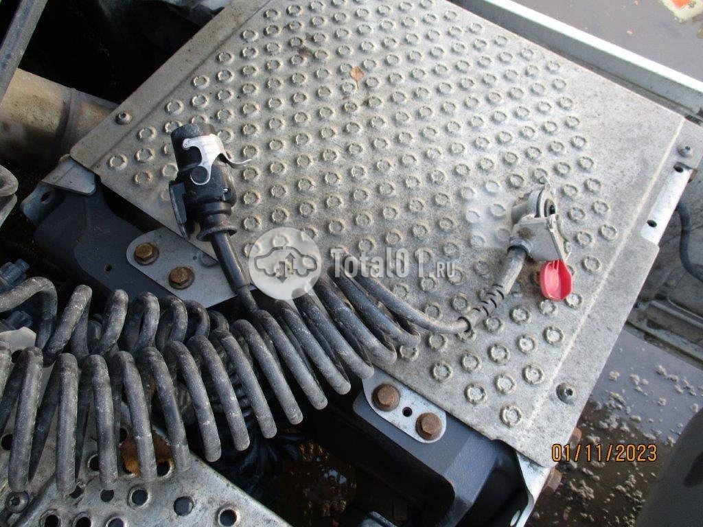 Фото Mercedes-Benz Actros 1851 134
