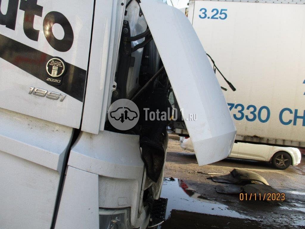 Фото Mercedes-Benz Actros 1851 320