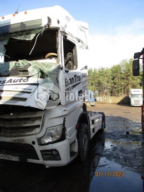 Фото Mercedes-Benz Actros 1851 434