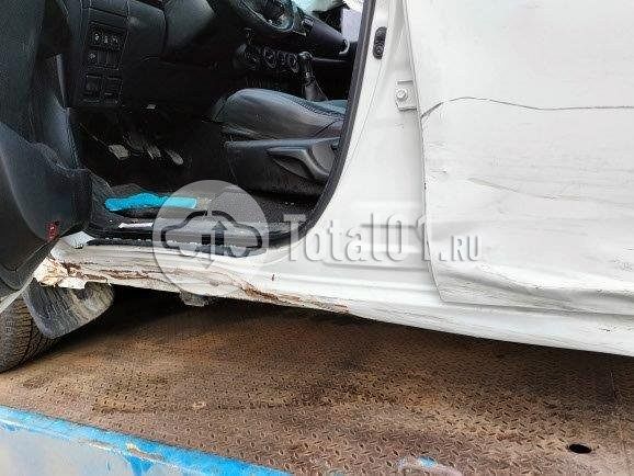 Фото Toyota Hilux 140