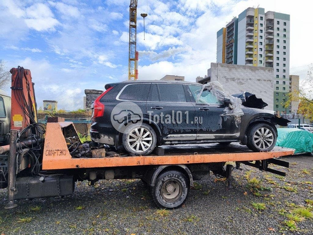 Фото Volvo XC90 2