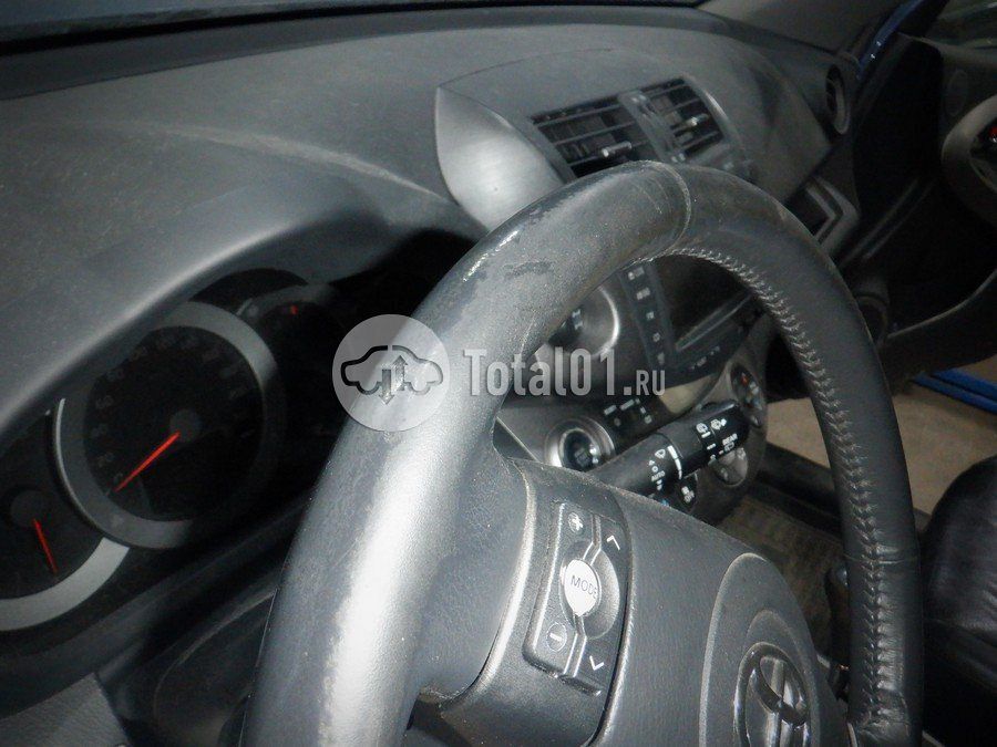 Фото Toyota RAV4 64