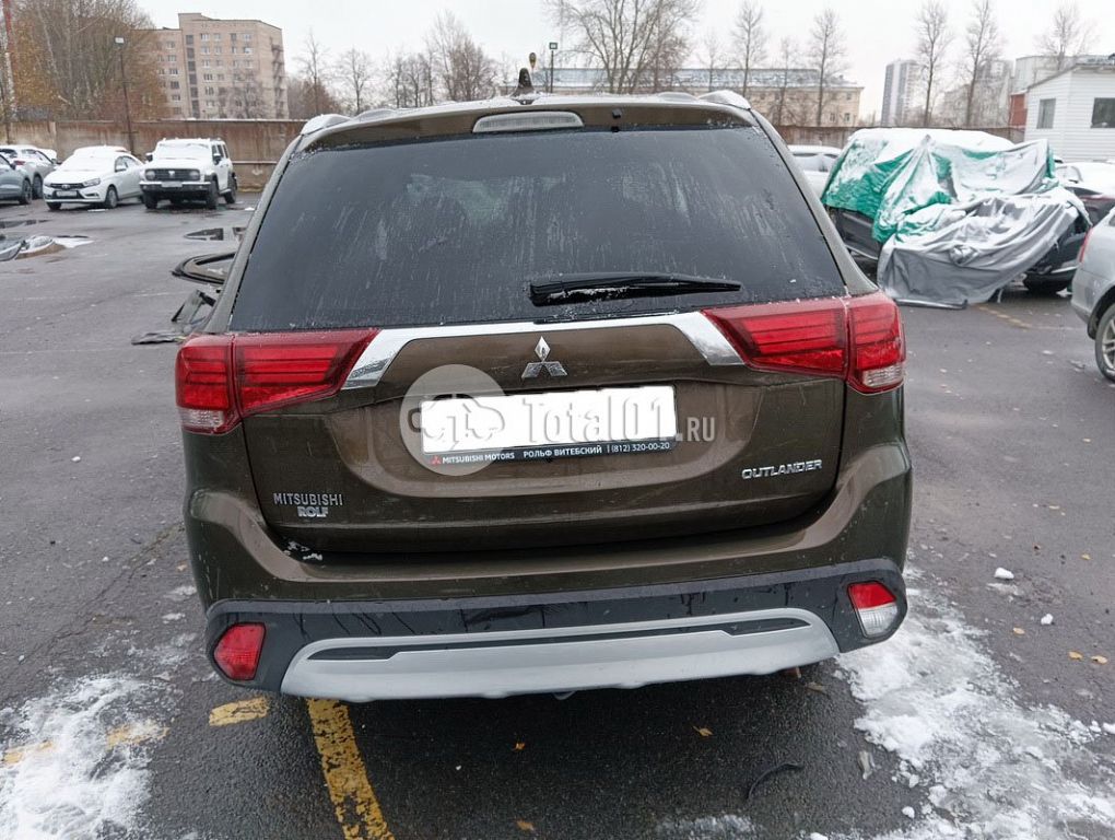 Фото Mitsubishi Outlander 90
